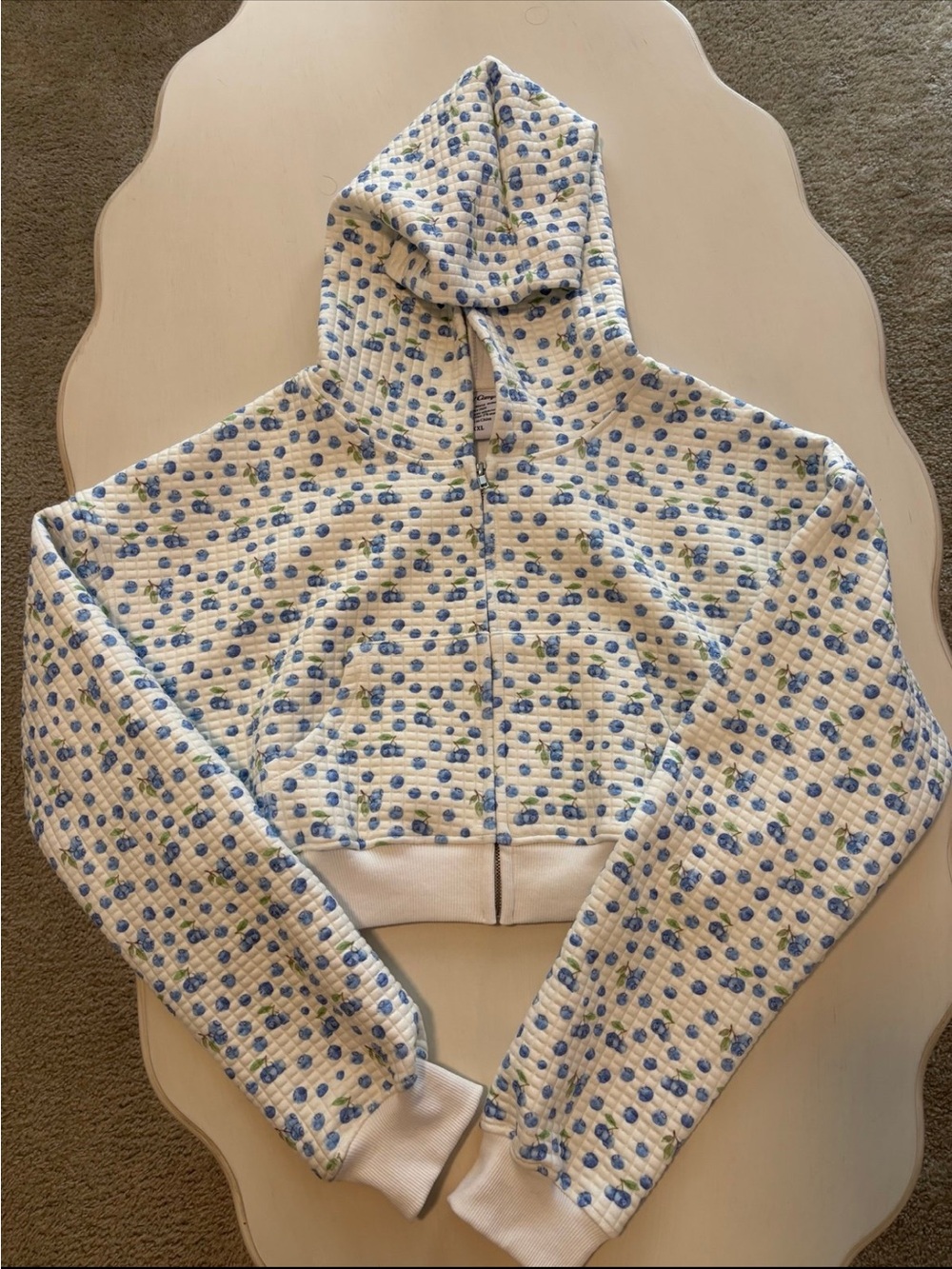 The Happy Camp3r cropped zip up jacket